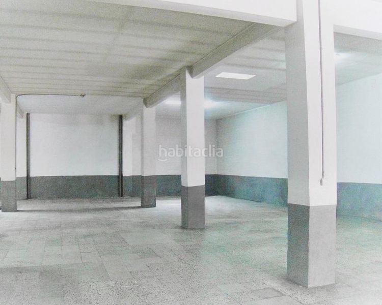 Foto cda5f697-9a7f-459e-a58c-411b473a1946. Local comercial en Estruch-Eixample Prat de Llobregat (El)