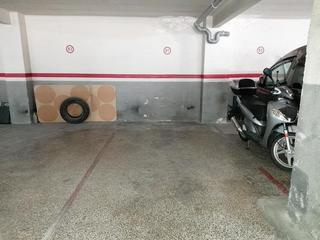 Parking voiture à Centre