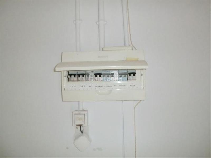 Foto 26f73283-b2fc-4134-9398-2f1f492140a9. Affitto ufficio con riscaldamento in Estruch-Eixample Prat de Llobregat (El)