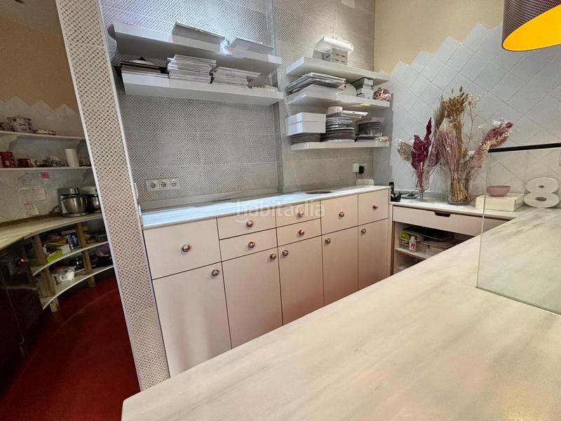 Foto e046425f-da4d-4b1e-98ba-6185bcdd5854. Traspaso local comercial en Centre Prat de Llobregat (El)