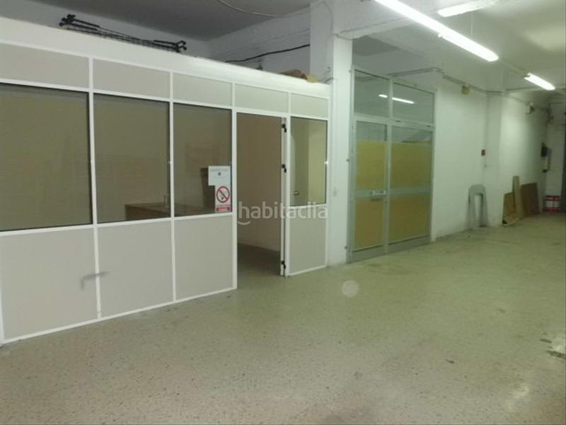 Foto 018f9372-b161-4d63-9f28-5d45a183393f. Local commercial dans Estruch-Eixample Prat de Llobregat (El)