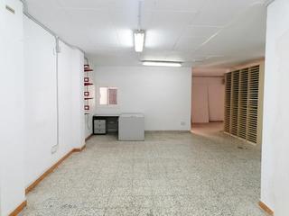 Lloguer Local Comercial a Estruch-Eixample
