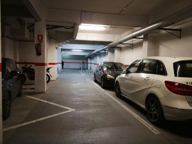 Foto 241625d2-965a-4410-925c-a229e4b5daae. Parking coche en Estruch-Eixample Prat de Llobregat (El)