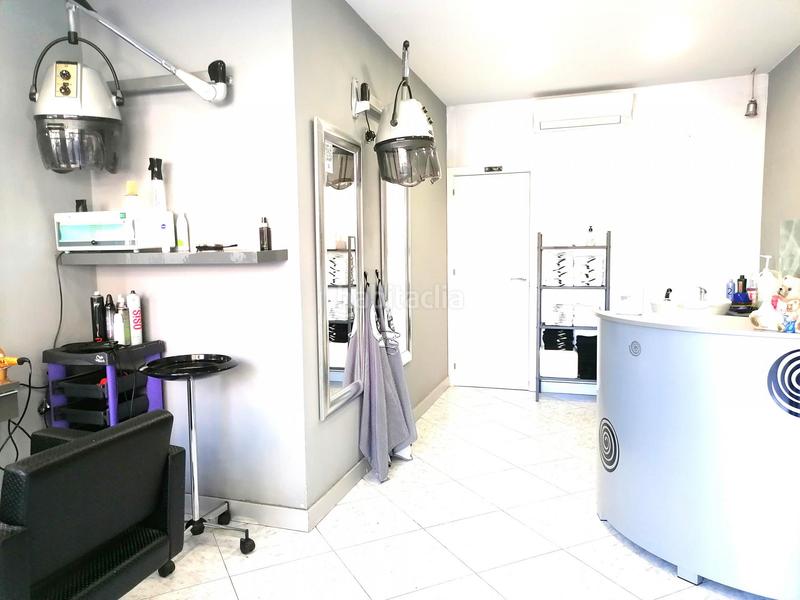 Foto 2a1e5dcb-c8b0-48b6-8056-4be9fb76fa91. Traspaso local comercial en Estruch-Eixample Prat de Llobregat (El)