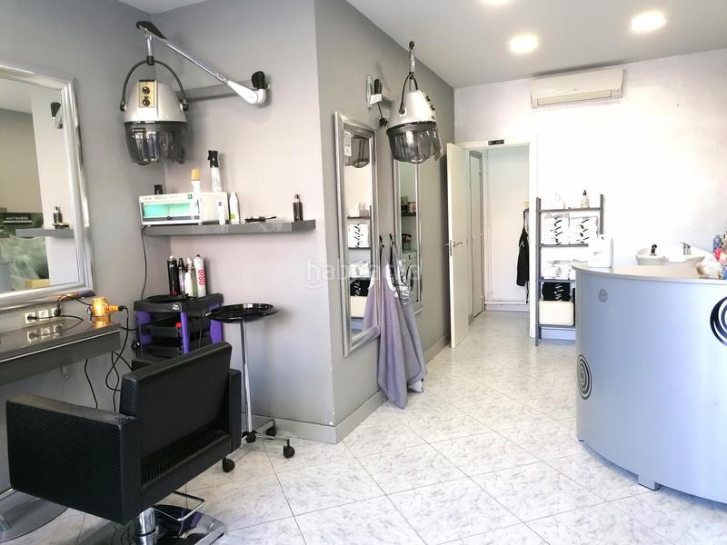 Foto bb8cb7ea-e025-47d5-a581-77036c9ff740. Traspaso local comercial en Estruch-Eixample Prat de Llobregat (El)