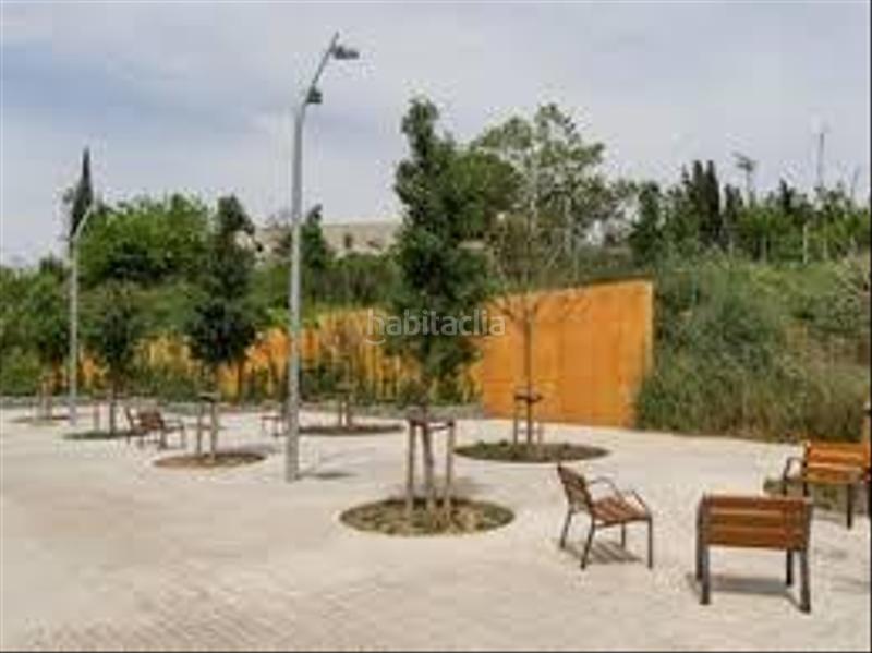 Foto 7a7e9605-e3ae-4a18-b5d1-36def4e479ca. Rent car parking in La Marina del Port Barcelona