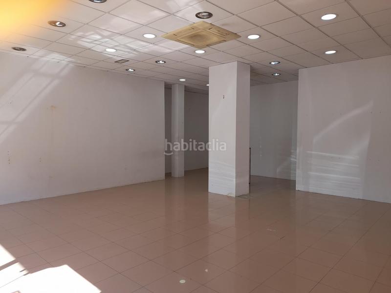 Foto 5ea8af37-1369-44fb-8957-bf2a114acf5f. Lloguer local comercial a Sagnier-Plaça de Catalunya Prat de Llobregat (El)