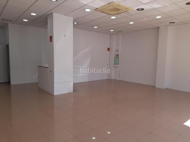 Foto 40f4d757-5fd4-4b83-bc0c-afb4d2c36cc6. Affitto locale commerciale in Sagnier-Plaça de Catalunya Prat de Llobregat (El)