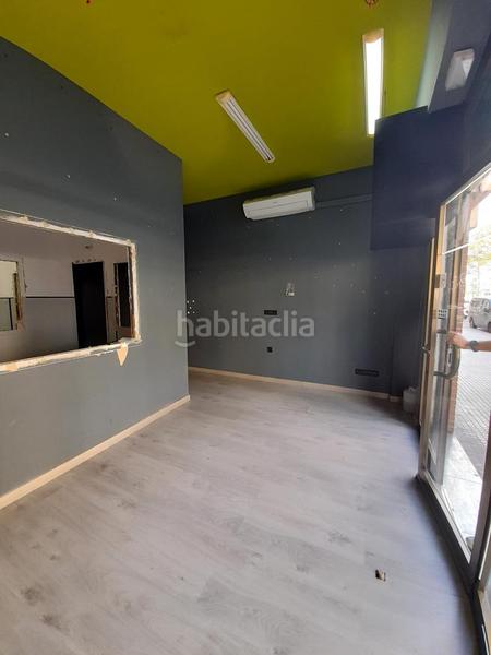 Foto 2cd3b6bf-e1e4-4703-9431-27c923107229. Alquiler local comercial en Sagnier-Plaça de Catalunya Prat de Llobregat (El)