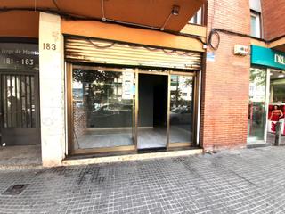 Location Local commercial à Sagnier-Plaça de Catalunya