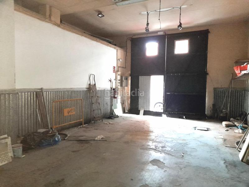 Foto 7221e6f2-ea73-4c96-9d64-8af4d5e42f17. Local comercial en Estruch-Eixample Prat de Llobregat (El)