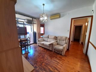 Etagenwohnung in Centre