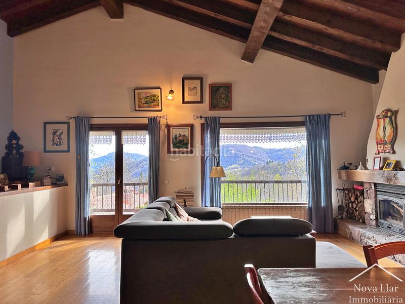 Foto 4604c6a2-753b-4cb3-b40a-201a1b38bb6b. Bauernhof mit kamin parking in Camprodon