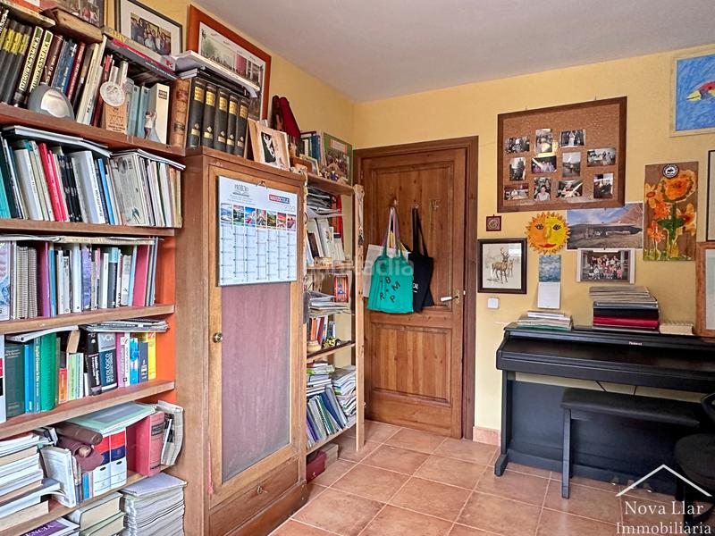 Foto b36278f4-43e7-4c90-8b88-f5721ea35398. Bauernhof mit kamin parking in Camprodon