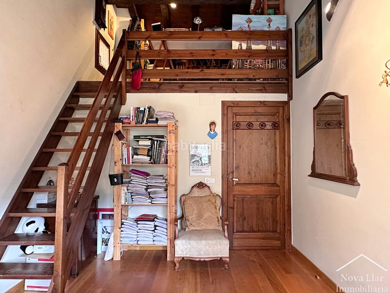 Foto b6f4a7a4-8069-4f04-bfda-aef595472a1d. Bauernhof mit kamin parking in Camprodon