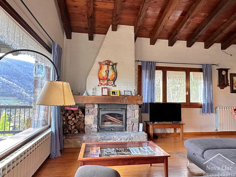 Foto cb323dd1-4210-4042-a8e7-6b14cd148535. Bauernhof mit kamin parking in Camprodon