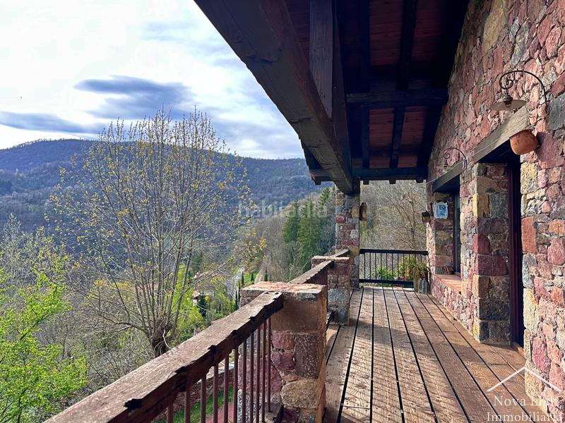 Foto d25a6506-4fbc-4058-848d-ebd455579edf. Bauernhof mit kamin parking in Camprodon