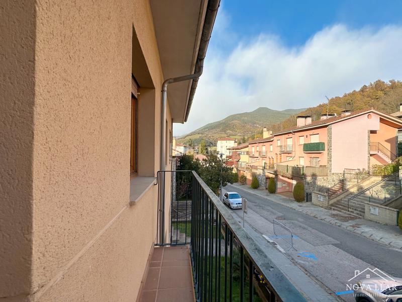Foto e9da0584-10c6-4b21-a5c0-51ce59d370e7. Pis amb calefacció aparcament a Ribes de Freser