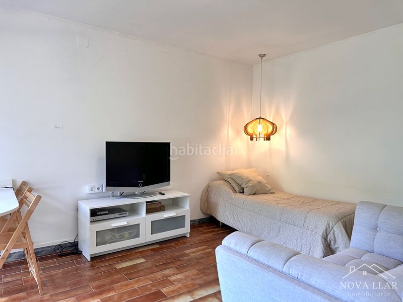 Foto c93e5f46-2859-4096-844c-83b780e5cba4. Xalet amb xemeneia calefacció aparcament a Planoles
