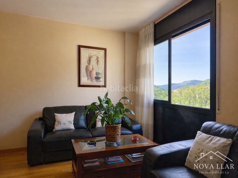 Foto 03522e9e-bc94-49e9-8eb1-8ad095183838. Duplex avec chauffage dans Ripoll