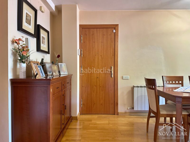 Foto 562eafef-d4c8-43a9-a7ee-5dadd6cab7f0. Duplex avec chauffage dans Ripoll