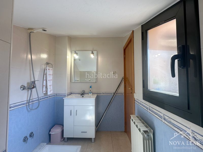 Foto 60bfabcc-9d70-4817-b8c5-be7950d07039. Duplex avec chauffage dans Ripoll