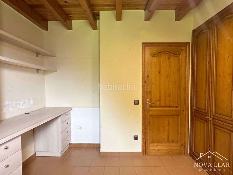 Foto 04fe1b65-03b4-462a-84d3-18e9eb274fd8. Casa aparellada amb xemeneia calefacció aparcament a Vilallonga de Ter