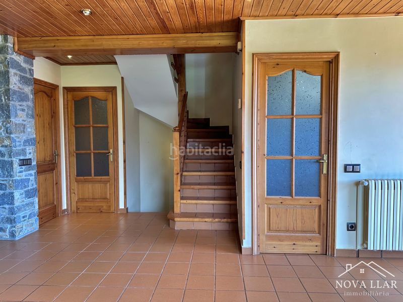Foto 5aec8a82-14d3-4639-a631-4adb35b0d44b. Casa aparellada amb xemeneia calefacció aparcament a Vilallonga de Ter
