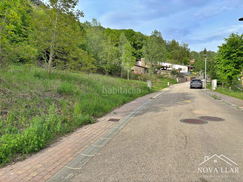 Foto bc2ebde6-1e9c-4f1e-a63a-49942b8aaa47. Terreny residencial a carrer puig de sant miquel 13 a Vallfogona de Ripollès