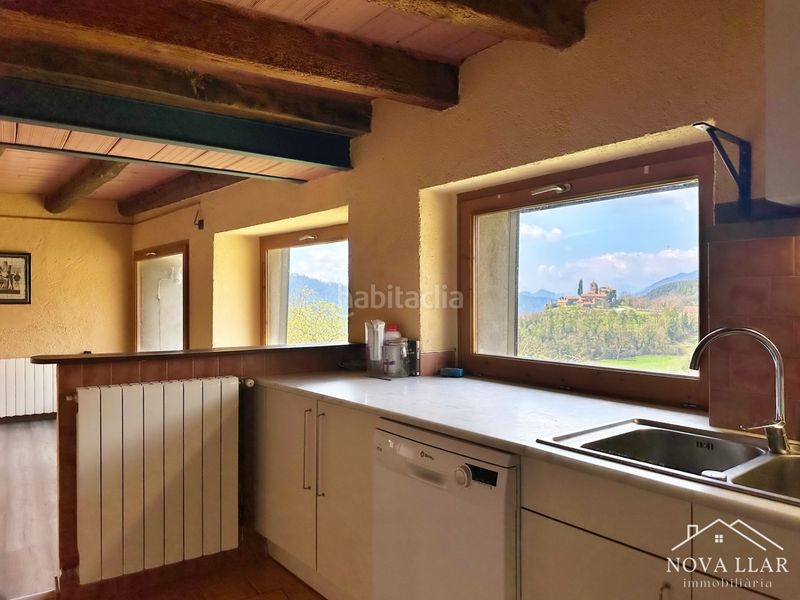 Foto 1b468489-11dd-4289-8b9e-510a9bae37ee. Casale con camino riscaldamento parcheggio in Llosses (Les)