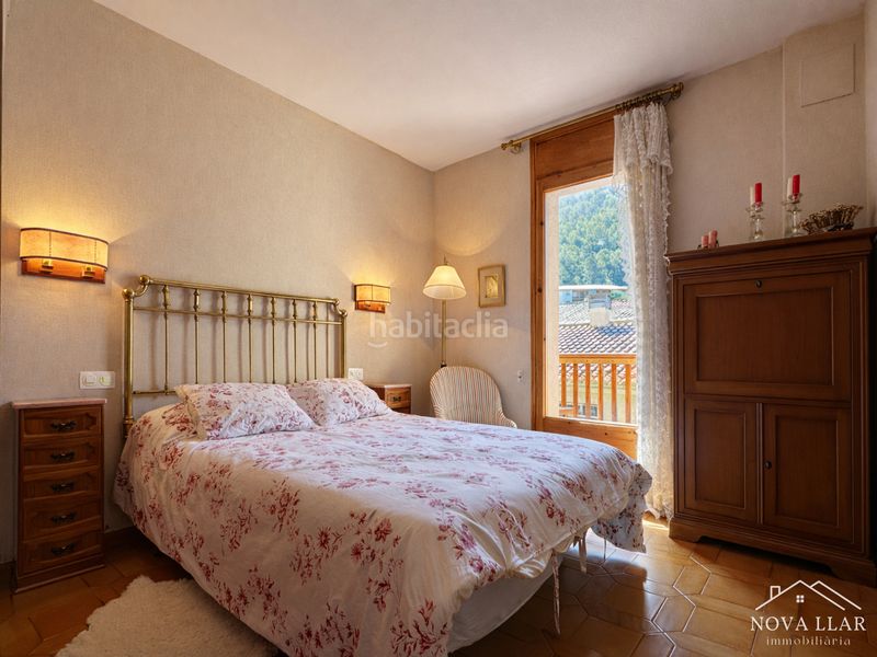 Foto e8d68f65-74a9-4da4-b9df-d424c56a54d3. Flat with fireplace heating parking in Ribes de Freser