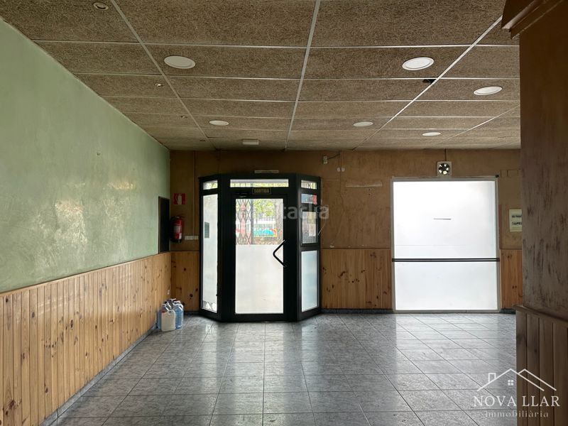 Foto 9bae5712-d46c-40f7-ab3c-3fce3ec7d81c. Lloguer local comercial a carrer del progrés 49 a Ripoll