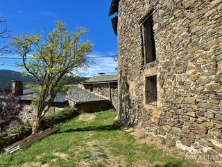 Country house in Toses