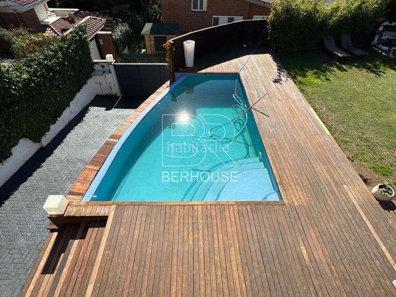 Foto a2ee6468-388c-431d-84a9-ff1d1414c116. Chalet con riscaldamento parcheggio piscina in Califòrnia-Santa Madrona Masnou (El)