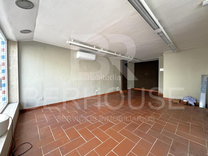 Foto cdcc9620-0559-4b37-9b79-21722de23470. Affitto locale commerciale in Centre Masnou (El)