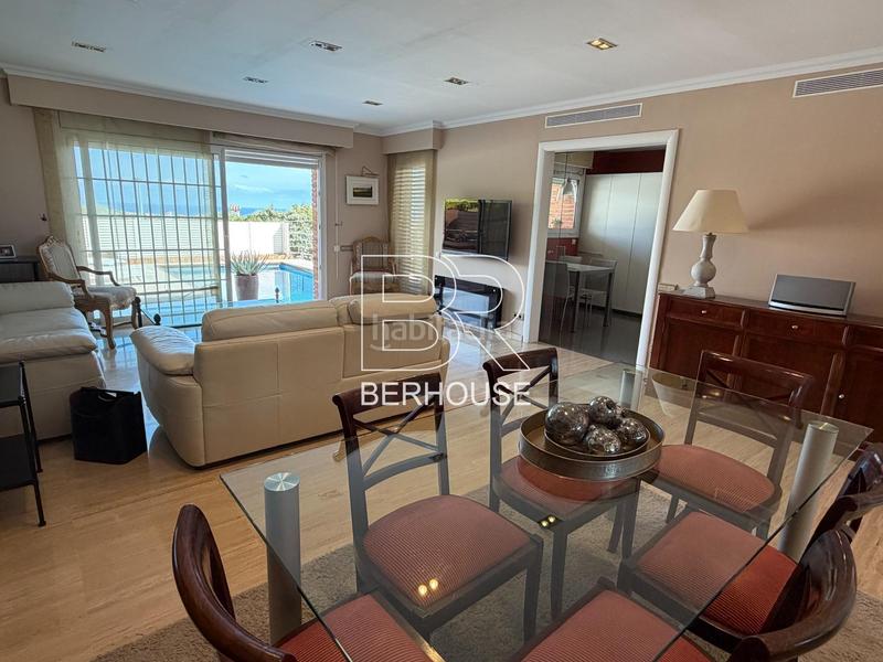 Foto 36179e8b-0f2a-4259-9aec-1cce3fd59172. Haus mit heizung parking pool in Teià