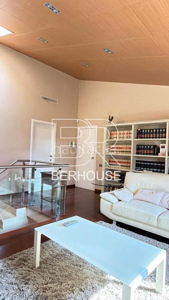 Foto b4c4d658-1c83-424b-8f92-df6222ed24fe. Haus mit heizung parking pool in Teià