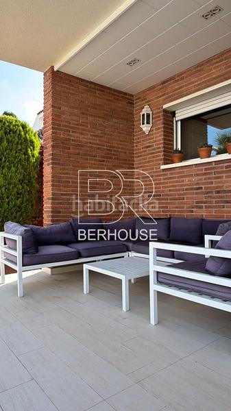 Foto 598d2270-a230-4228-9e23-119d15ed7d26. Casa amb calefacció aparcament piscina a Teià