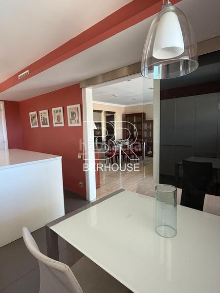Foto 6a2f3ede-5dd9-4640-8d27-ce92f503d927. Casa amb calefacció aparcament piscina a Teià