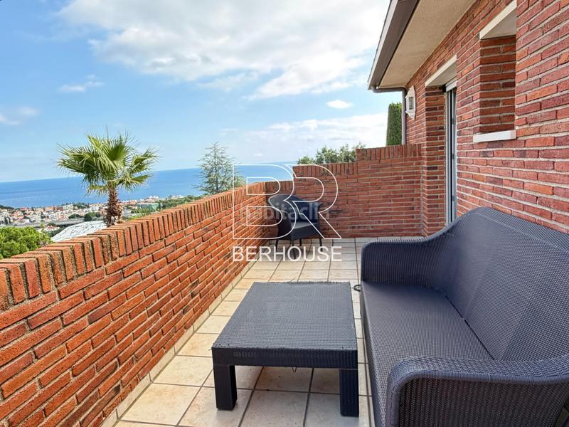 Foto a1d56681-6ce6-478d-a199-eee76792395b. Casa amb calefacció aparcament piscina a Teià