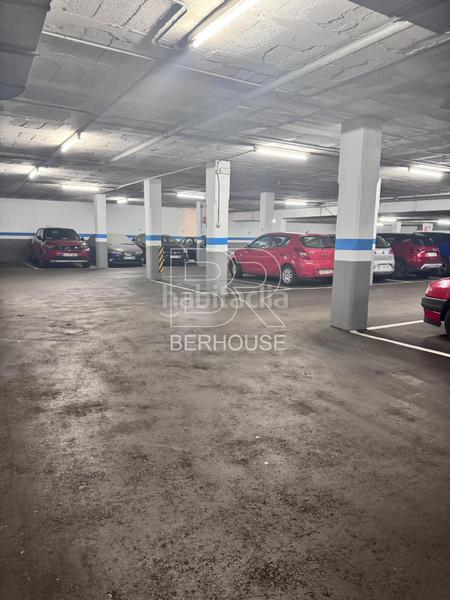 Foto 21867eff-f3b6-4ea4-9685-171387b53566. Appartamento con parcheggio in Progrés - Pep Ventura Badalona