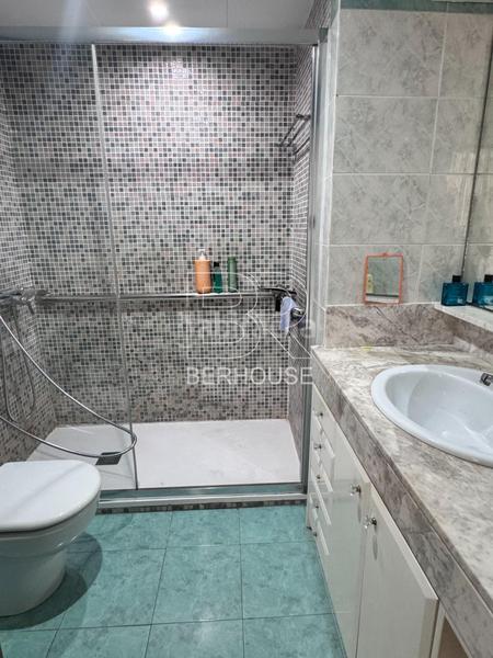 Foto 3755bb0a-12e4-4bb1-a0a0-e46aa7c62eef. Appartamento con parcheggio in Progrés - Pep Ventura Badalona