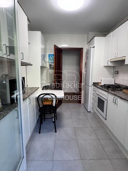 Foto d8ddfd1d-1bbd-477e-8b5b-1d255960e053. Appartamento con parcheggio in Progrés - Pep Ventura Badalona