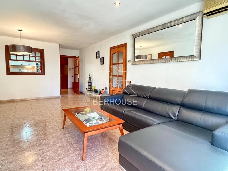 Foto 0122a58e-346c-4071-a2f3-847d147527be. Appartamento con parcheggio in Centre Masnou (El)