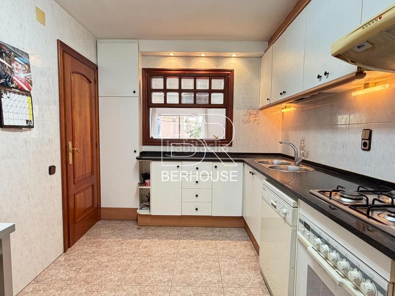 Foto 5656d129-7306-4bc9-aa1b-9ab816790ce0. Appartamento con parcheggio in Centre Masnou (El)