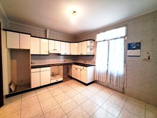 Pis  Gregorio uzquiano kalea. Vivienda en el centro de portugalete, con ascensor a cota 0