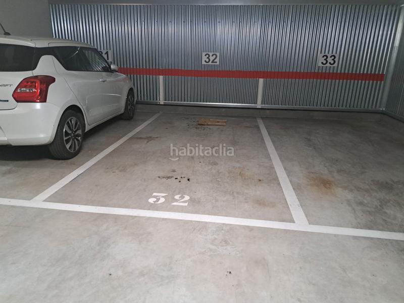Foto badd4a1d-6405-4347-a87f-26688dc01c04. Location parking voiture dans Centro Portugalete