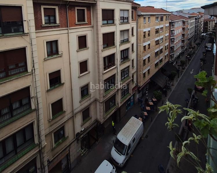Foto a688ec4d-4895-49b0-83d4-479064f86618. Appartamento con riscaldamento in Centro Portugalete