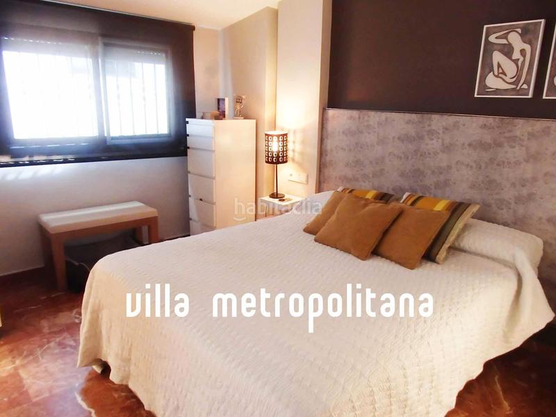 Foto 5f1b4cfb-d255-4b77-b932-dc1e446954fa. Piso vivienda con clase y dos plazas de garaje en Benetússer
