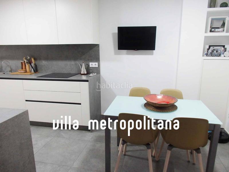 Foto 790a0884-cf81-4234-837e-a86be94d7324. Piso vivienda con clase y dos plazas de garaje en Benetússer
